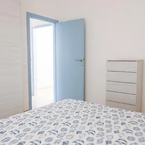 Con Parcheggio E Aria Condizionata Lerici